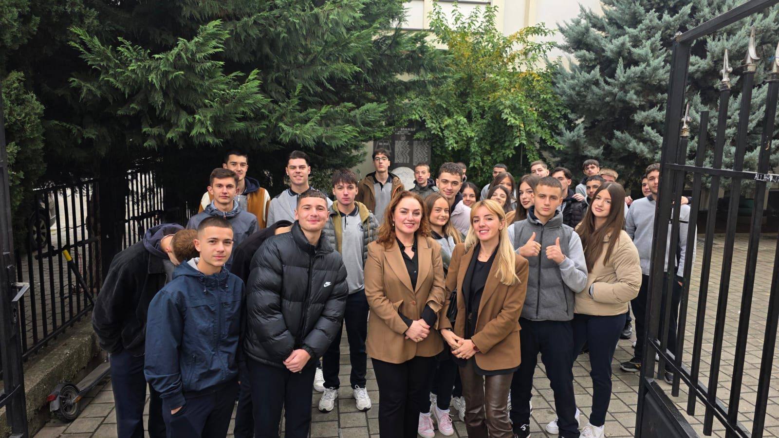 Nxenesit ne laborator